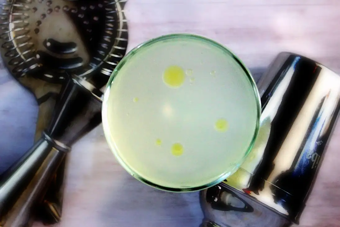 Gimlet con infusión de aceite de oliva
