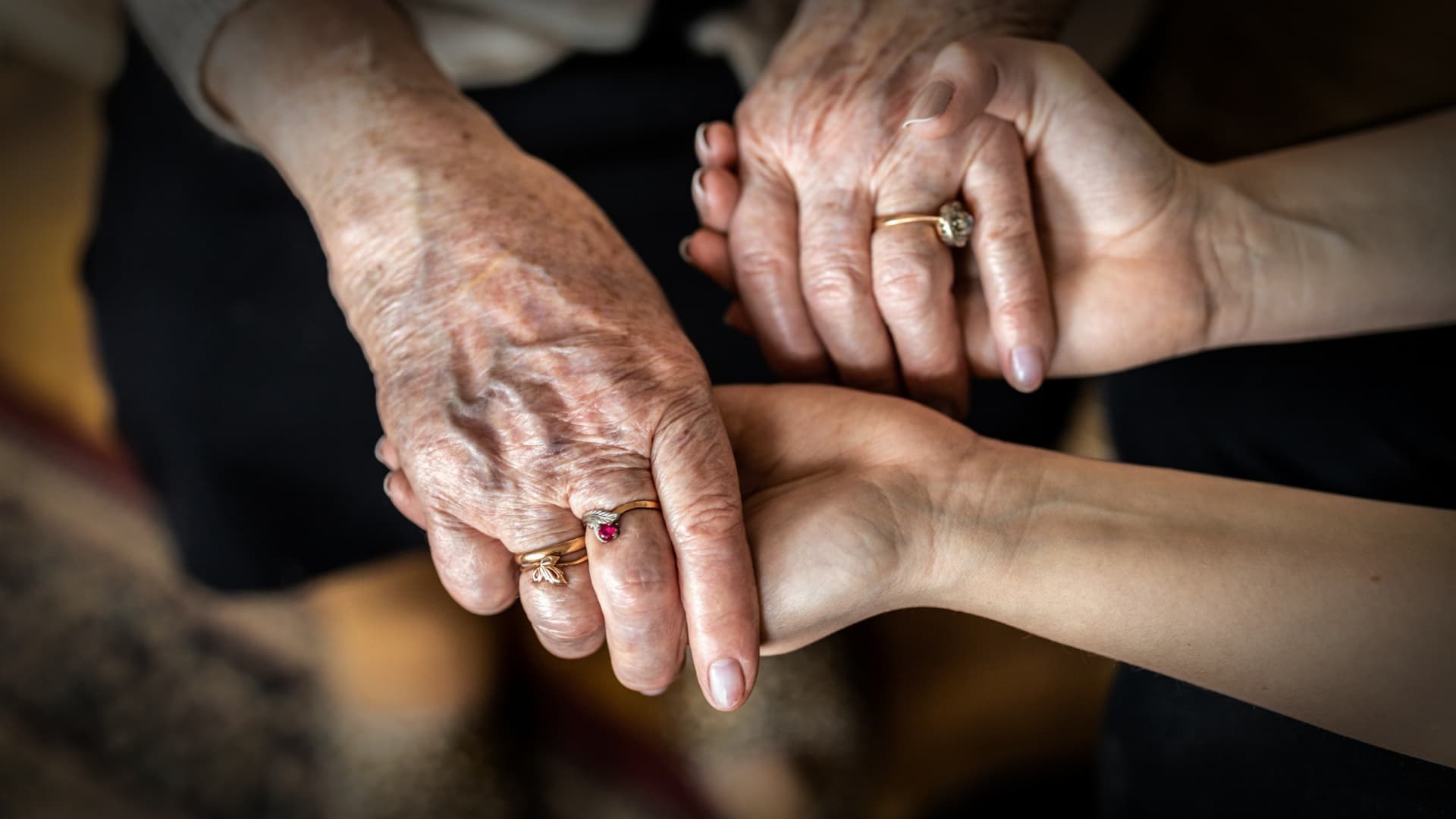 Med Diet Adherence Associated with Lower Dementia Risk - Vimarsana News