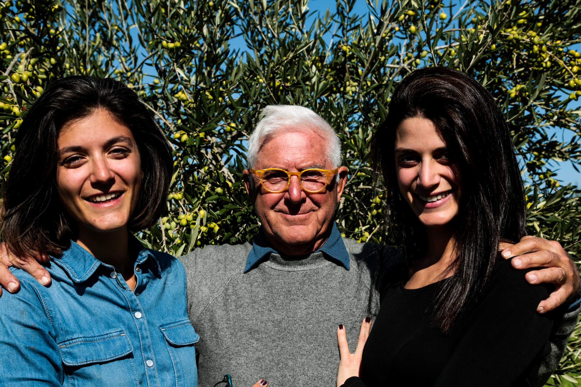 Arianna De Marco with her father Fabrizio and her sister Ludovica.
