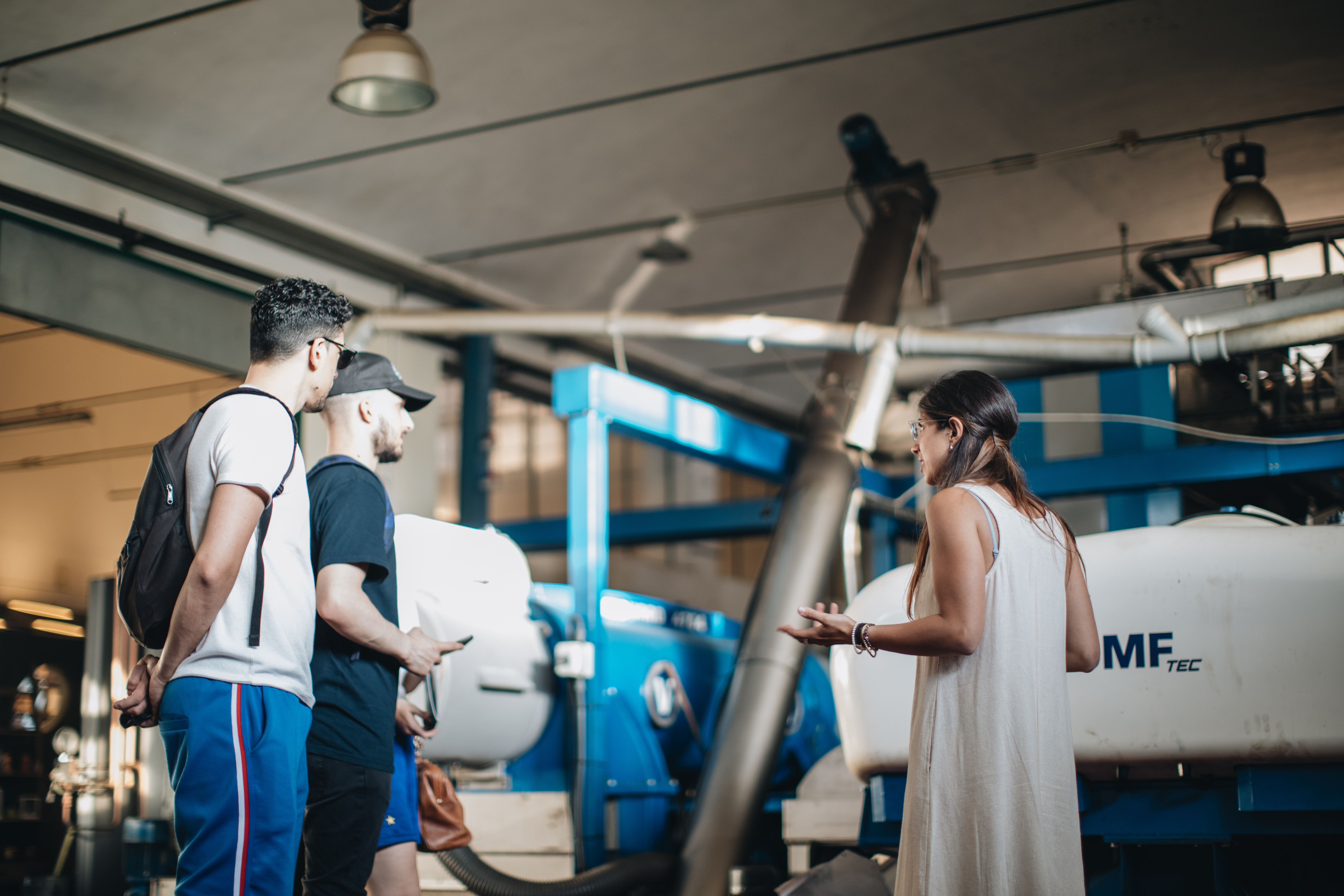 Showing tourists the Di Molfetta’s modern mill