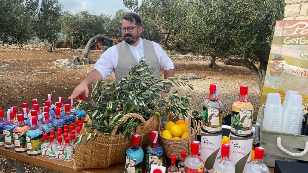 A representative from the Poetica distillery from Vrgorec promoted an olive leaf-based gin.