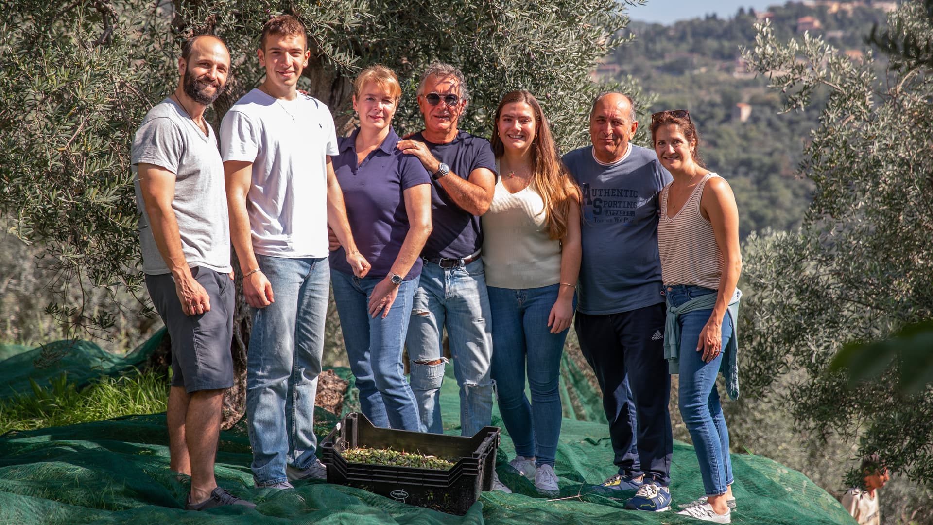The Carroccia family celebrated a fourth-straight recognition for its organic Itrana monovarietal at the 2025 NYIOOC. (Photo: Carroccia Campodimele)