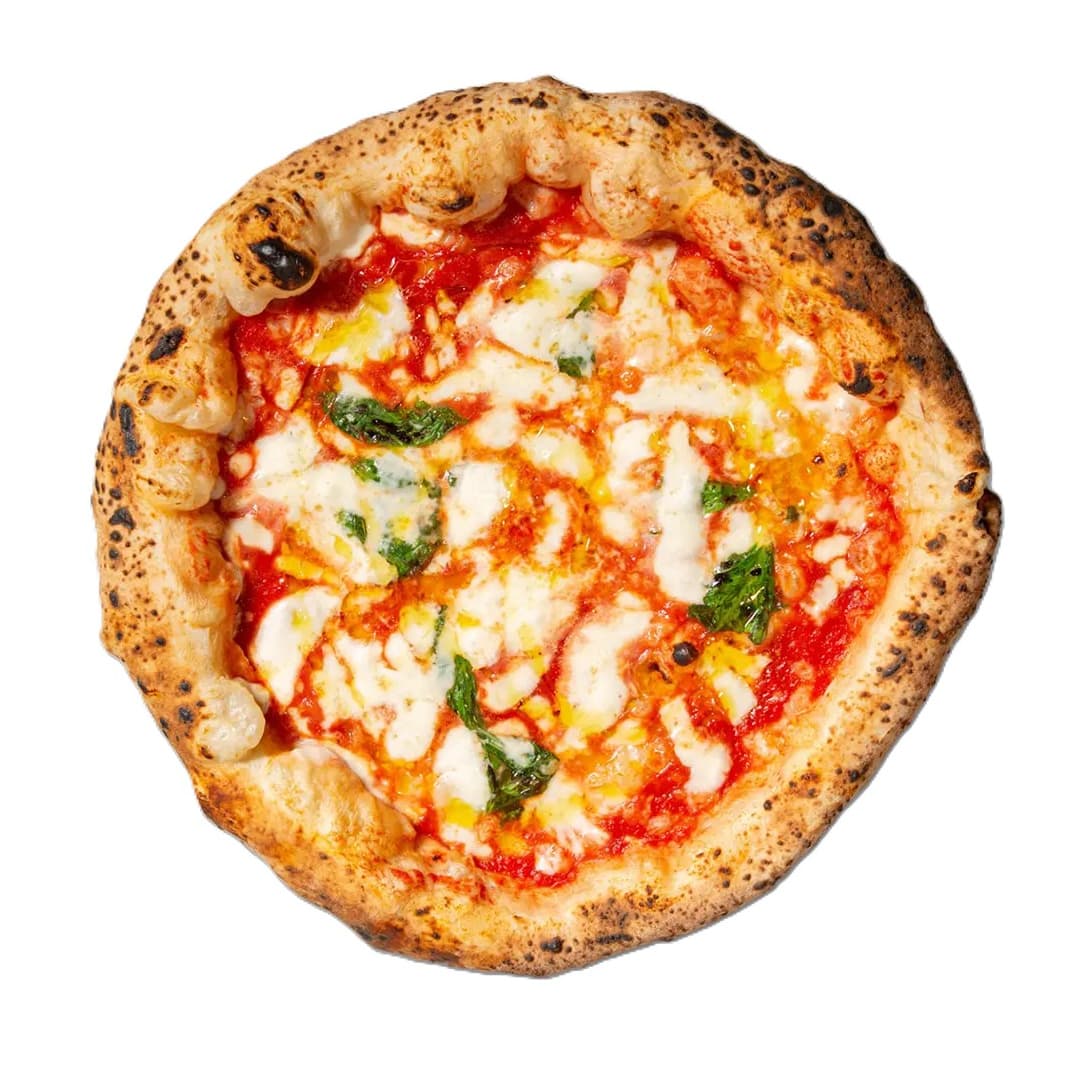 ‘Margherita Classica’ with San Marzano DOP peeled tomatoes, Fior di latte, basil, extra virgin olive oil, a blend exclusively created for this pizza with a Campanian producer (Photo by Pizzeria Salvo)