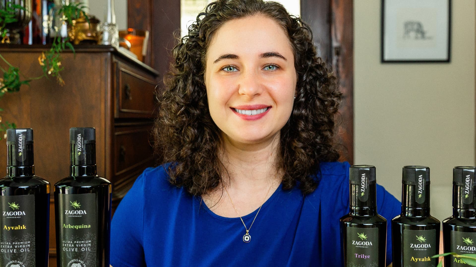 Ceren Su Sahin, founder of Zagoda Olive Oil LLC, with a selection of the company’s single-varietal extra virgin olive oils produced from Turkish cultivars including Ayvalık and Trilye.