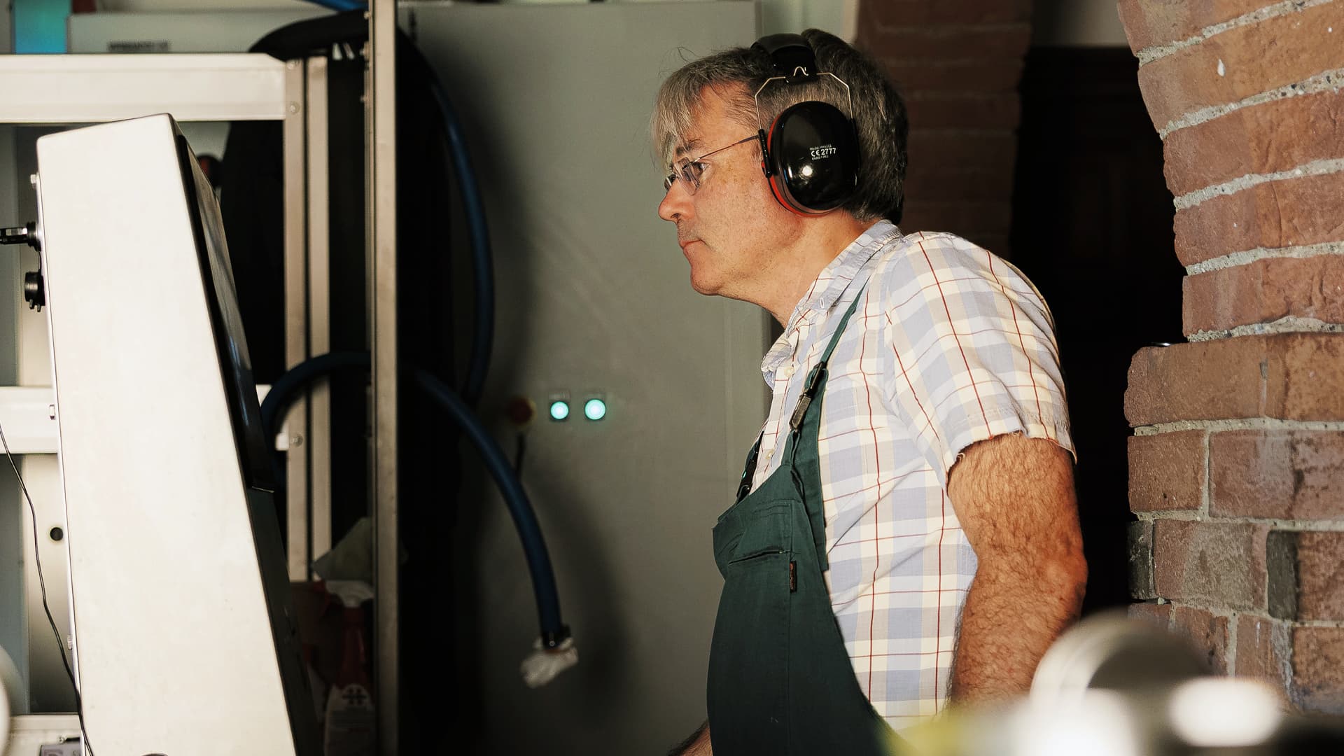 Iacopo Gentilini oversees milling operations at the company’s facility, which is equipped with state-of-the-art Mori-Tem system.