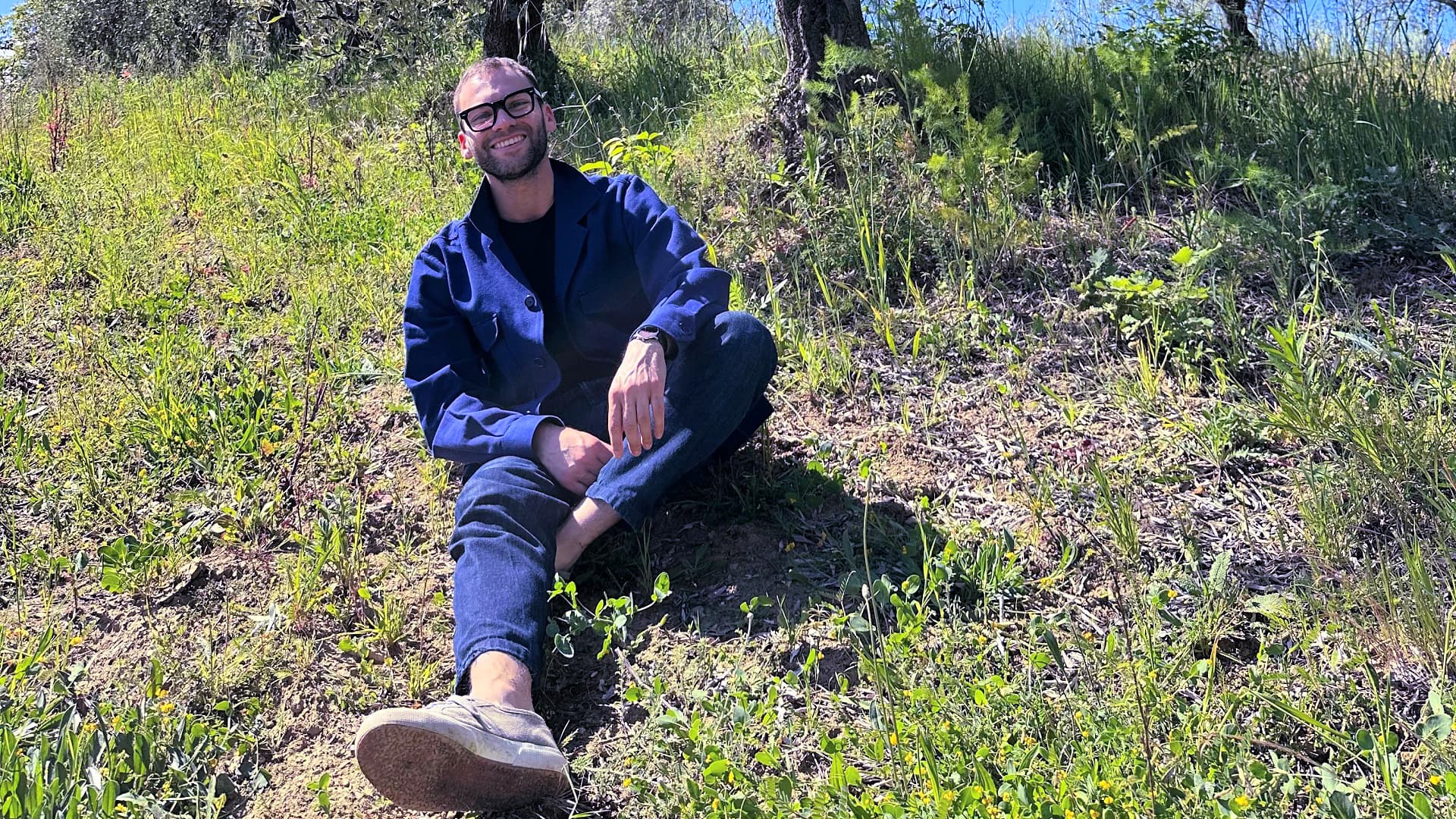 With his Verde su Misura project, Mario Iannetta recovered an olive grove near his atelier in Bojano, in the province of Campobasso, in Molise. (Photo by Federica Terriaca)
