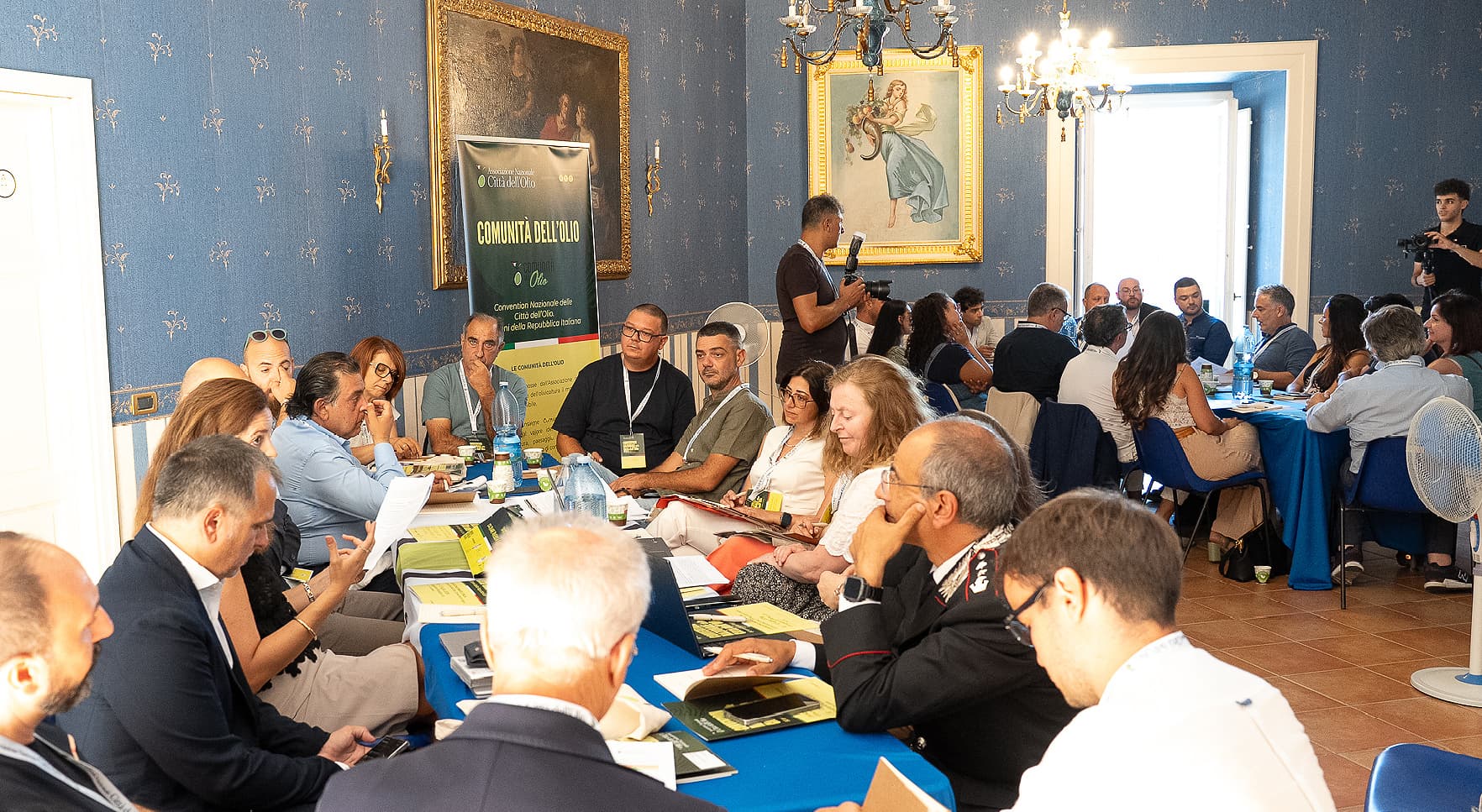 At the Città dell’Olio’s national convention, representatives of institutions and culture addressed the sector’s key issues of territorial governance, landscape protection, biodiversity and quality of work.