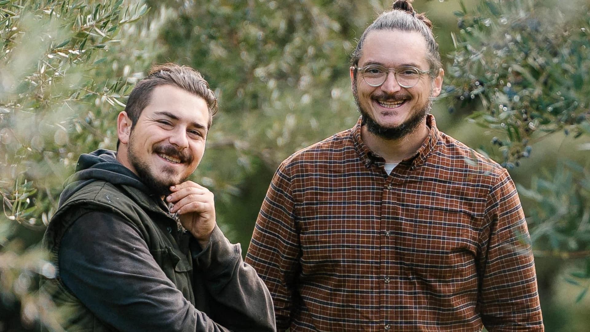 Yapapi co-owners Aggelos (left) and Panagiotis Giannoutsos